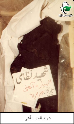 1006973KAKA001-001.jpg