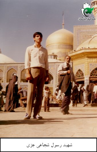 پرونده:1427089KAKA004-001.jpg