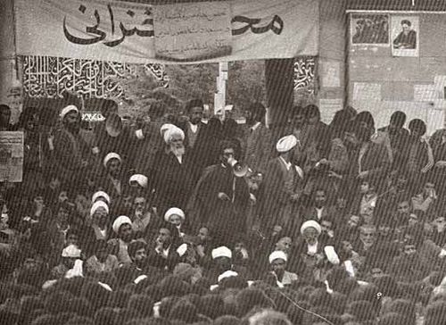 تحصن روحانیون در مسجد دانشگاه تهران در ۷ بهمن ۱۳۵۷