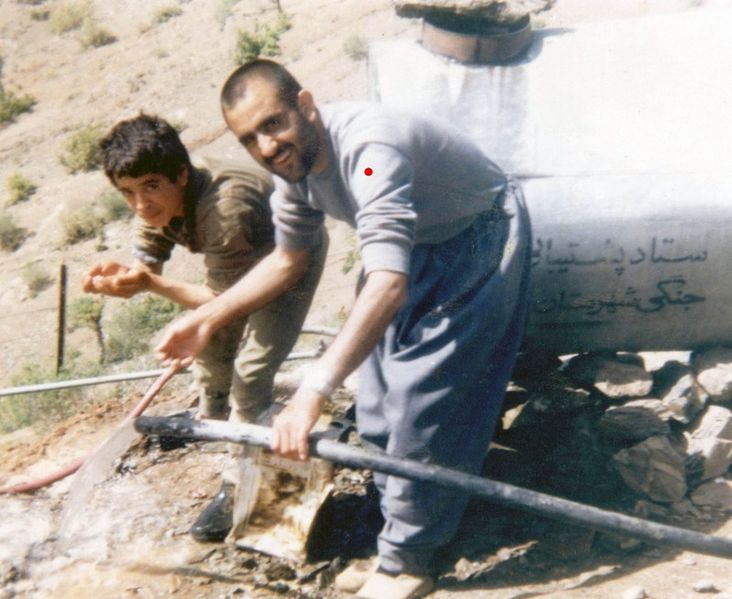 پرونده:9982.jpg